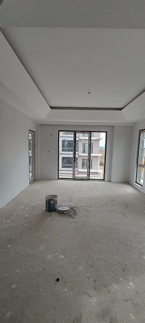 Saten Alçı ve Gri Boya Uygulaması